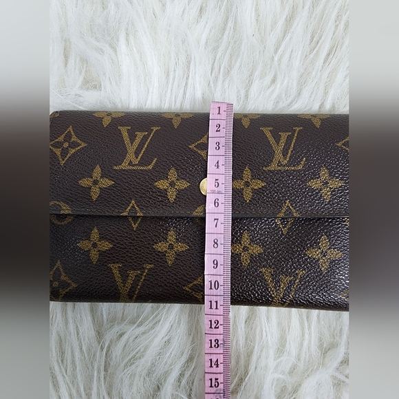 AUTH VINTAGE LOUIS VUITTON long wallet in monogram - Picture 5 of 7